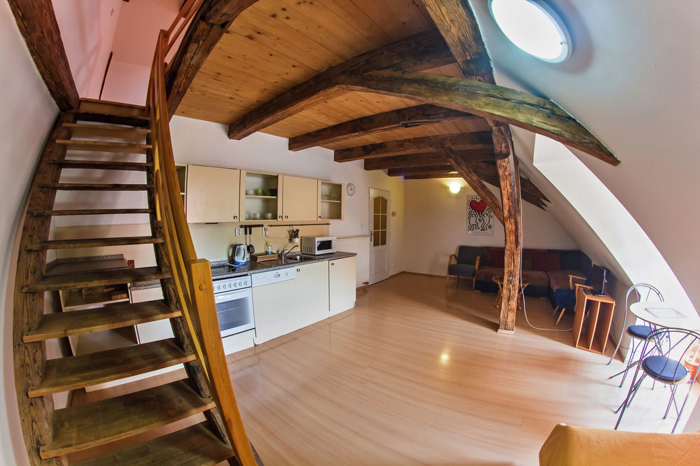 Apartament U Zlate Podkovy - At The Golden Horseshoe Praga